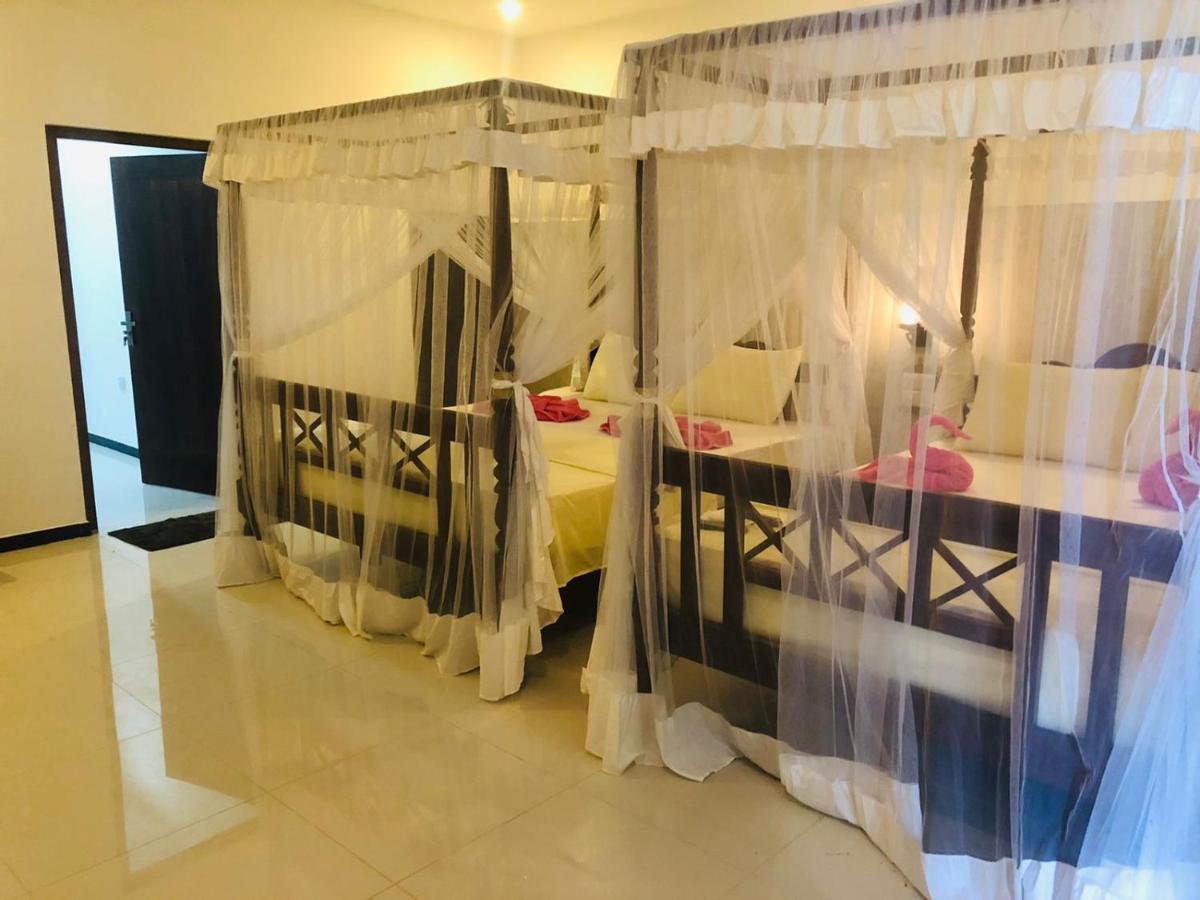 Paradise Hilltop Villa & Apartment Galle Bagian luar foto